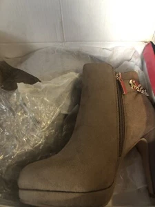 stiletto heels size 6.5 - Picture 1 of 1