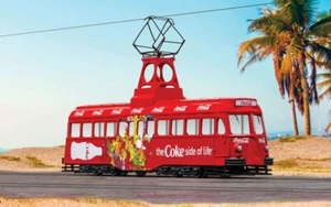 COCA-COLA SINGLE DECKER TRAM - THE COKE SIDE OF LIFE - 1:76 - CORGI CC44013 - Picture 1 of 3