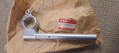 ! ¡NUEVO! OEM! ¡NUEVO! 56151-17C00 SUZUKI GSXR 750 88-91 LH MANILLAR CON CLIP NOS Foto 1 de 4
