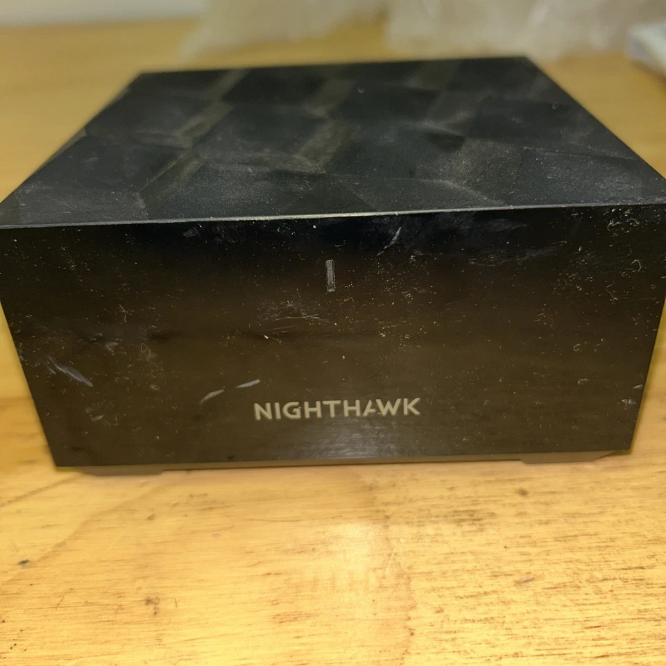 NETGEAR MS60 Nighthawk Whole Home Mesh WiFi 6 Addon Satellite - Image 1 of 4