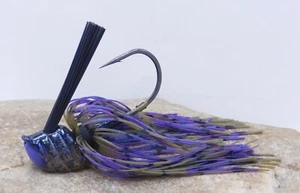  Plantilla con falda Invader Olive June Bug 1 oz   - Imagen 1 de 1