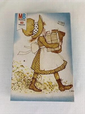 Vintage Milton Bradley Holly Hobbie 60 Piece Puzzle  1976 Blue 4676-2 Complete - Image 1 of 4