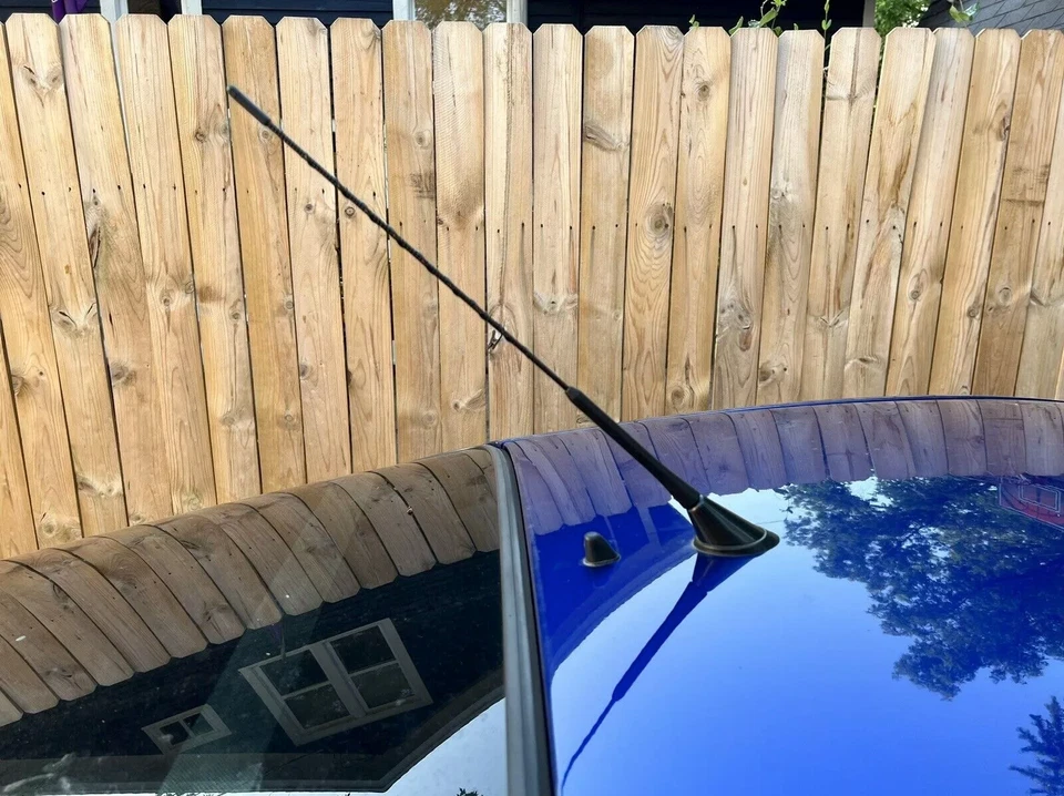 Antena de 16 pulgadas mástil de goma negro radio de alimentación AM/FM para Honda Insight 2000-2014 Foto 1 de 4