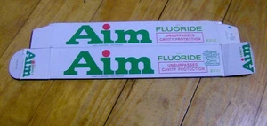 Vintage 1980er AIM Zahnpasta Box RETRO BADEZIMMER Hebel Bros Zahnarzt Zähne RAR - Bild 1 von 2