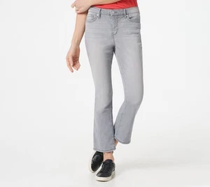 Isaac Mizrahi Live! Jeans al tobillo Petite TRUE DENIM Kick Flare Petite 12 - Imagen 1 de 3