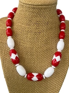 Vintage Red White Bead Necklace With Oval Geometric Beads MCM Screw Barrel 16" - Picture 1 of 4