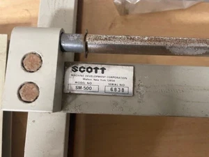 Scott SM-500 pantograph engraving machine - Picture 1 of 3