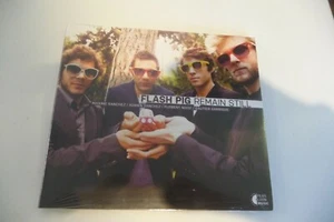 FLASH PIG REMAIN STILL CD DIGIPACK NEUF EMBALLE.  - Foto 1 di 2