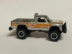 2021 Hot Wheels Zamac Edition Walmart Exclusive 1980 Dodge Power Wagon - Picture 1 of 6