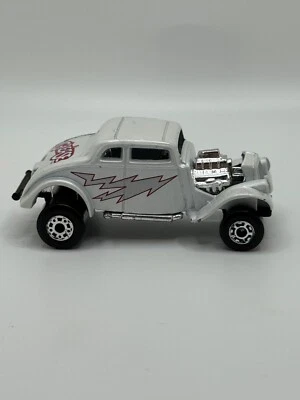 VINTAGE 1997 MATCHBOX STAR CAR GREASED LIGHTNING HOT ROD 33 WILLYS STREET CAR - Image 1 of 4