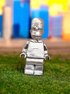 Postal Pours 28 gram - 'Homer Simpson Lego Minifigure' - .999 Sand Cast Silver - Picture 1 of 13