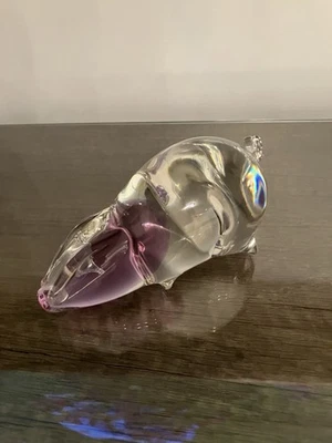 Vintage Wedgwood Art Deco Glass Pig Paperweight/ Ornament - Image 1 of 4