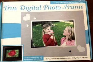 TRUE DIGITAL 7" PHOTO FRAME. JUST INSERT YOUR MEMORY CARD! REMOTE INCLUDED! - Picture 1 of 5