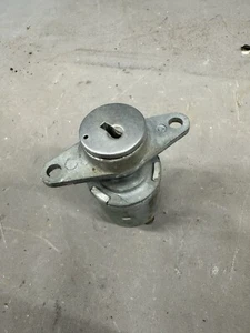 1937-1940 Chevy Truck Special Master Deluxe Ignition Switch Tudor Business 85 OE - Picture 1 of 9