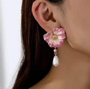 Flower Earrings French VTG Silver Gold Pearl Pink Zara Stud White - Picture 1 of 11