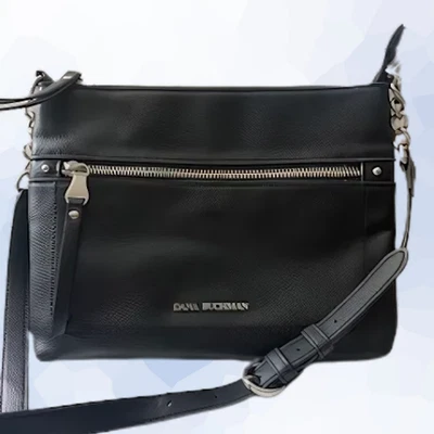 Cartera Bandolera DANA BUCHMAN Negra Correa Ajustable en Excelente Estado Foto 1 de 4
