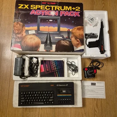 Paquete de acción Sinclair ZX Spectrum Plus +2a restaurado 128K en caja probado de colección - Imagen 1 de 4