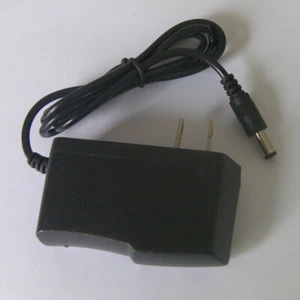Wtyczka US AC100-240V do Dc12V 1A Zasilacz Ładowarka Adapter 5,5 mm x 2,1 mm-2,5 mm - Zdjęcie 1 z 11