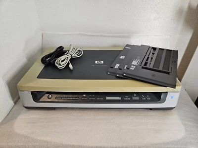 HP Scanjet 8300 Professional Image Flatbed Scanner (L1960A) W/ Cable, Film Trays - Image 1 of 4