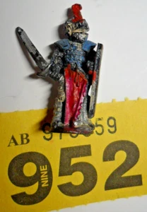 Unknown Manufacturer Knight (Ral Partha?) metal rare Y952 - Picture 1 of 3
