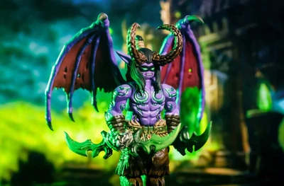 Accesorio de estatuilla moldeada personalizada - Warcraft Illidan Stormrage Foto 1 de 4