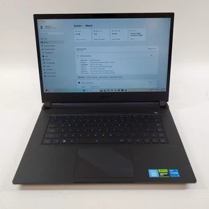 Aorus 15 BMF X5LF 15,6" i5-13500F 2,6 GHz 8 GB RAM 512 GB SSD GeForce RTX 4050 - Foto 1 di 9