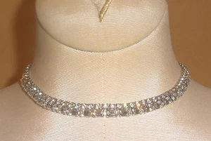 Sehr klassische klare Strass-Abendkette - auch Braut - Bild 1 von 5