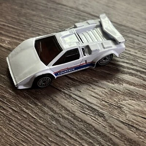 Vintage 1987 Hot Wheels BLANC Lamborghini Countach LP 500 S - C726 - Photo 1/5