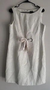 Taylor Creme Elfenbein Metallic Jacquard Tie Akzent Ärmellos Minikleid Gr 10 - Bild 1 von 9