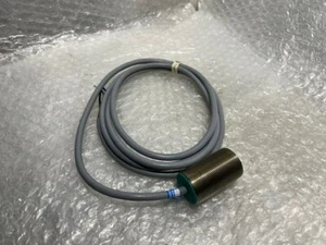 PEPPERL + FUCHS NJ10-30GM50-E - Bild 1 von 3