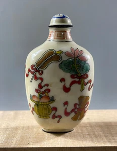 Bottiglia da fiuto Cloisonne - Otto armi degli Immortali - Foto 1 di 5