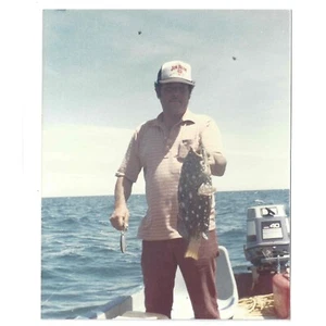 Männer Angeln Vintage Foto 80er Jahre Fische Tiere Outdoor Wassersport 3,5x4,5" - Bild 1 von 2