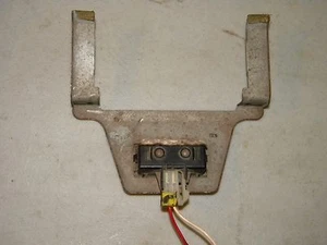 93-95 NISSAN PATHFINDER #26480-83P00 OEM DASH LAMP W/WIRING PIGTAIL FREE SHIP - Picture 1 of 2