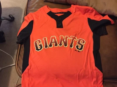 Nueva Camisa Majestic Cool Base Giants Mediana Juvenil Naranja con Negra 2 Botones Foto 1 de 3