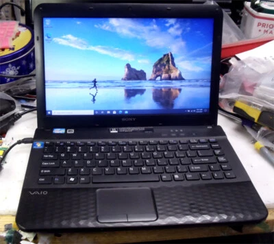 Sony Vaio VPCEG13FX i5-240M 2.30ghz 6Gb ram 500Gb hard drive DVD win10 - Image 1 of 3