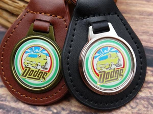 NOS NEW RARE VINTAGE 1970s DODGE VAN GENUINE Leather Key Chain Ring Fob NOS - Foto 1 di 7
