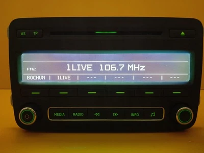 Autoradio Skoda Octavia Fabia MP3 CD Swing  Radio Delphi + Code - Bild 1 von 4