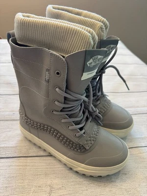 Botas impermeables estándar Vans MTE para mujer 7 grises/grises botas de nieve precio de venta sugerido por el fabricante $180 Foto 1 de 4