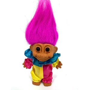 Muñeca vintage RUSS Lucky Troll payaso pelo rosa ojos marrones - Imagen 1 de 8