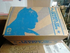 Funko Pop DC Legion Of Collectors Armored Batman Vs. Superman NEU XL Shirt - Bild 1 von 7