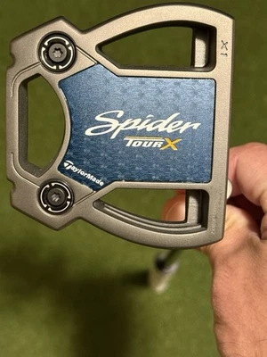 Putter personalizado Taylormade Spider Tour X cuello en L Foto 1 de 4