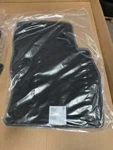 5G2863011A Genuine VW Golf 2013- Floor mats set (front + rear) right hand drive  - Bild 1 von 2