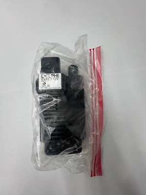 Anatel Delphi Distance Sensor Radar ESR2.5 12V 39039-13-08645 L2C0051TR - Image 1 of 4