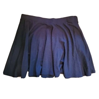 Saia LC Lauren Conrad Feminina Extra Grande Preta Linha A Comprimento do Joelho Midi - Imagem 1 de 4