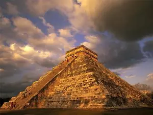 FOTO DE PÓSTER BRILLANTE CHICHÉN ITZÁ México Maya Pirámide Ciudad Yucatán 716 - Imagen 1 de 1
