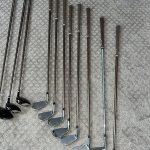 Tommy Armour Golf Club 11 piece Set with 3 drivers 2 wedges EUC Lot graphite RH - Picture 1 of 17