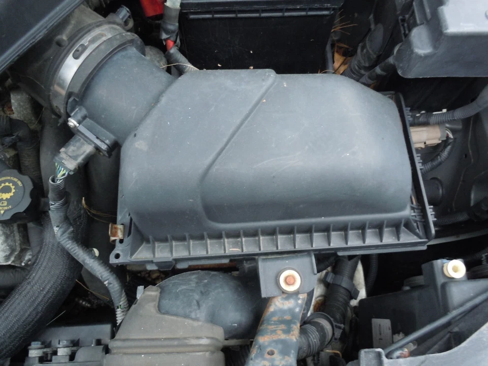 Коробка корпуса воздухоочистителя 2007-2010 Ford Edge от оригинального производителя - Изображение 1 из 1