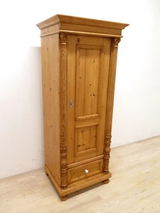 traumhafter Gründerzeit Hochschrank, restauriert von 1890 in Weichholz - Bild 1 von 10