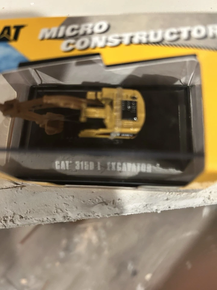 CAT CATERPILLAR 315D L EXCAVATOR YELLOW "MICRO" MODEL BY DIECAST MASTERS 85970DB - Image 1 of 4