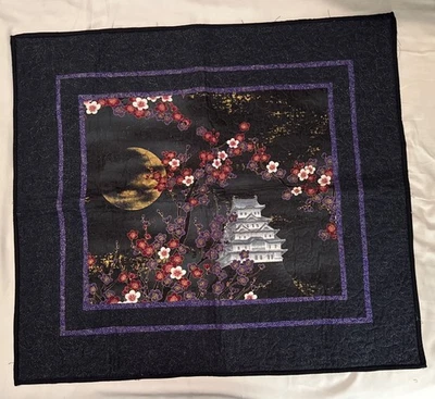 Edredón de pared para regazo escena japonesa flores de cerezo hecho a mano 32x29 negro púrpura dorado Foto 1 de 4
